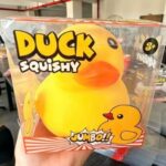 Jumbo Big Yellow Duck Squeeze Toy Slow-rebound Extra-large Duc Stress Relief And Venting Tool view 3