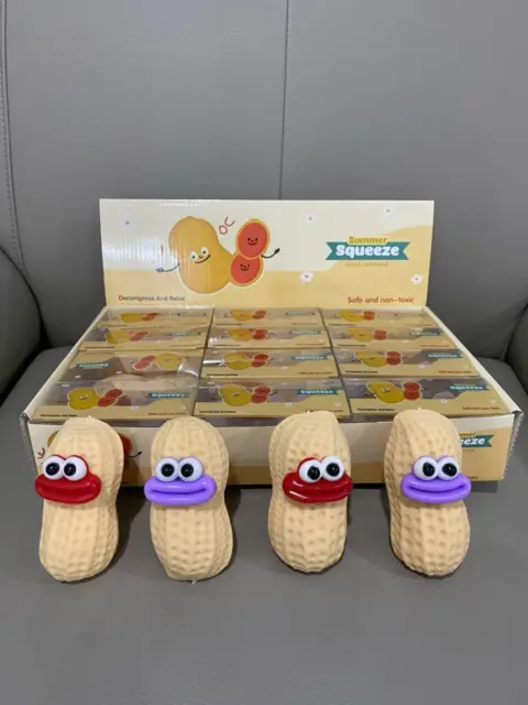 Funny Face Peanut Squeeze Fidget Toy, Block Mud Filled ASMR Squeezing Toy, Novelty Stress Relief Toy for Kids & Adults